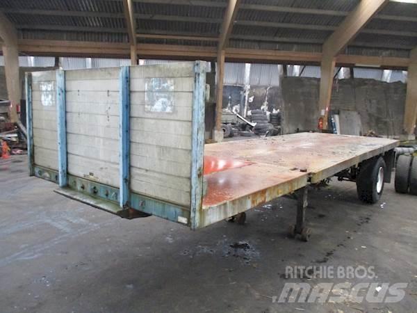  RAAF R016 Container trailers