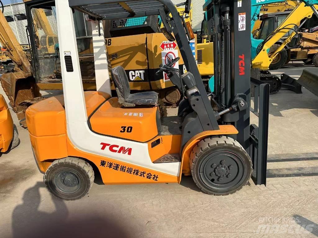TCM FD30T6 Diesel Forklifts