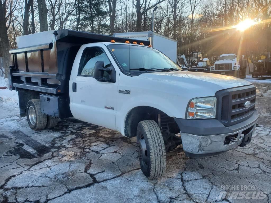 Ford F 350 FX4 Dump Trucks