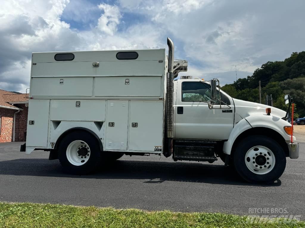 Ford F 650 Pickup Trucks