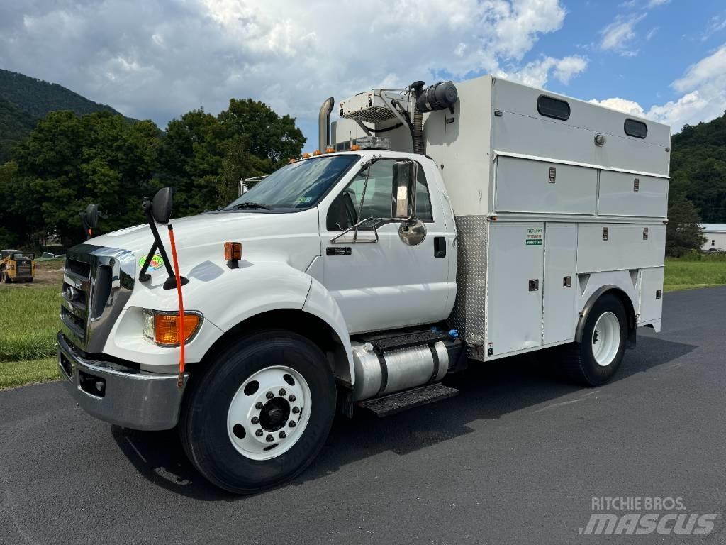 Ford F 650 Pickup Trucks