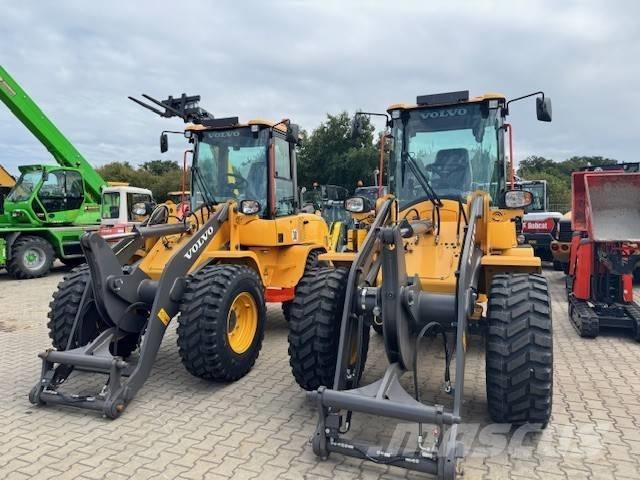 Volvo L 30 HS Wheel Loaders