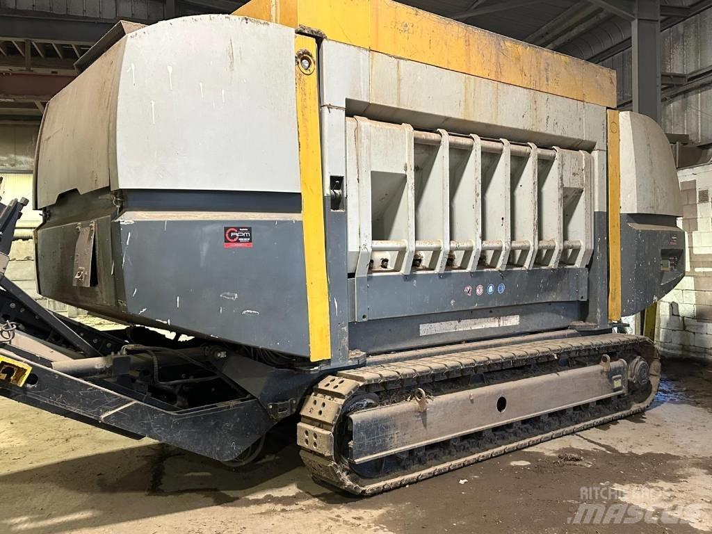 Untha XR3000C Waste Shredders