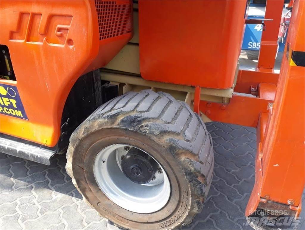 JLG 3394RT Scissor Lifts