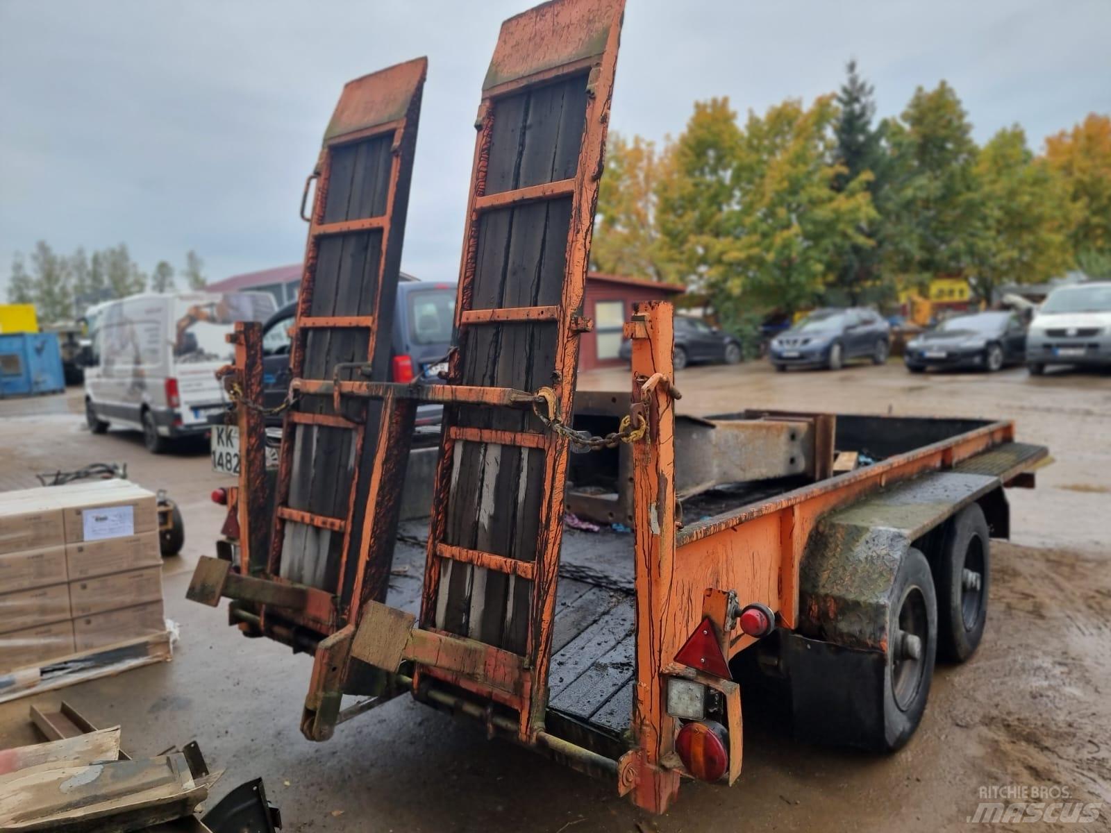 Blomenröhr R5000 Flatbed Trailers