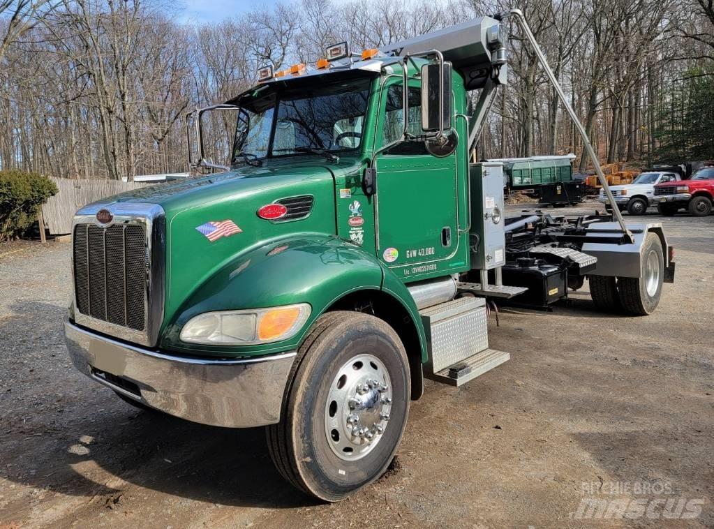 Peterbilt 337 Conventional Trucks / Tractor Trucks