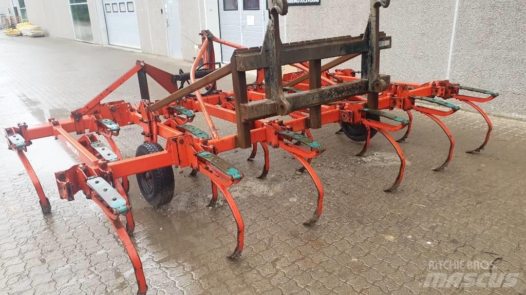 Kverneland stubharve Other