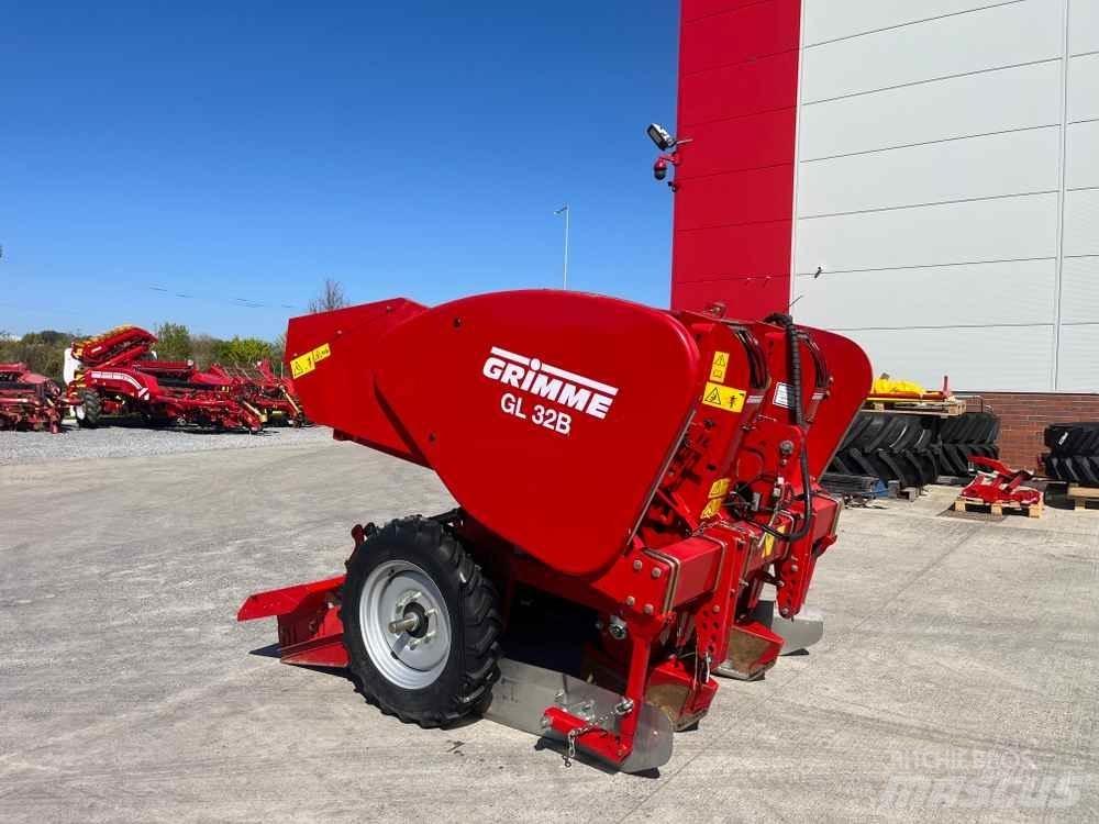 Grimme GL 32 B Potato Planters