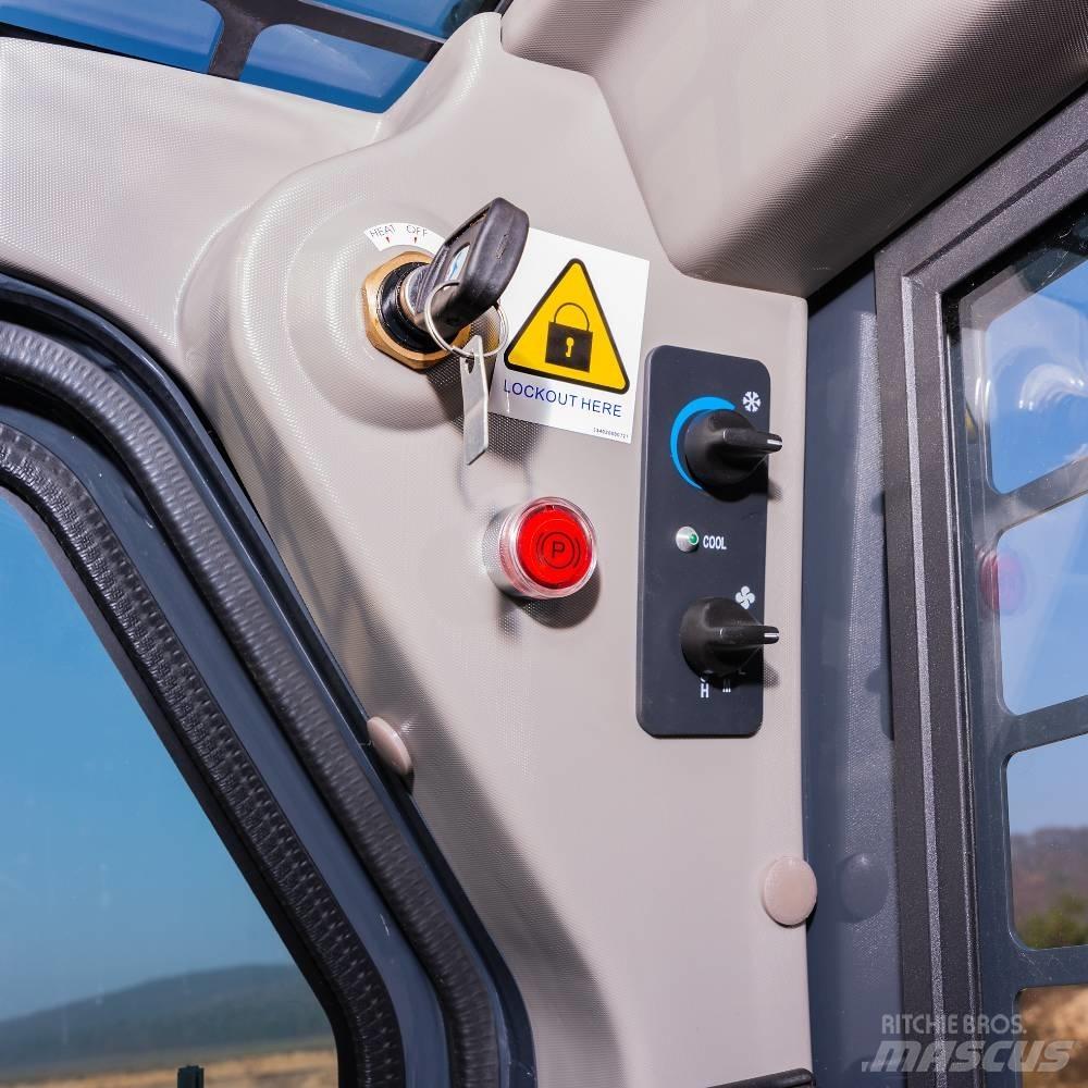 Sunward SWL3230 Mini Loader