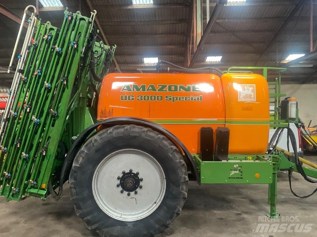 Amazone Ug 3000 Trailed sprayers