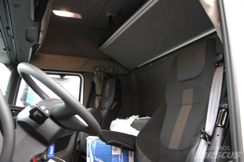 DAF XF530 FAS Container Trucks