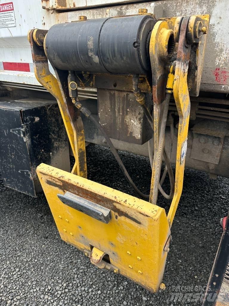 Freightliner M2 Garbage Trucks / Recycling Trucks