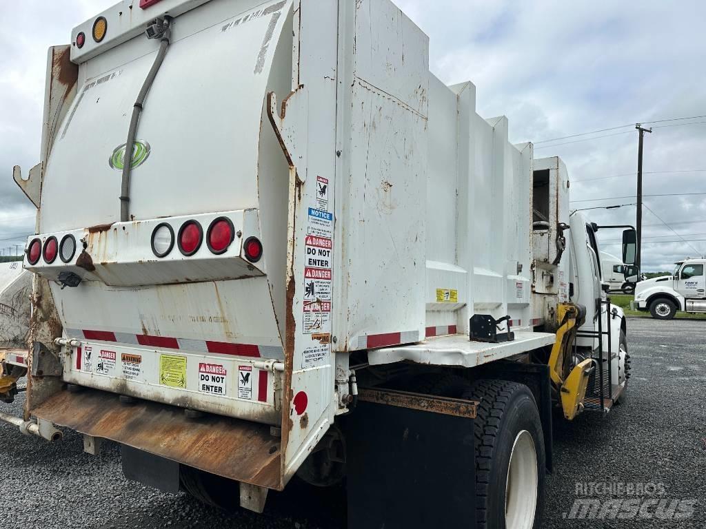 Freightliner M2 Garbage Trucks / Recycling Trucks