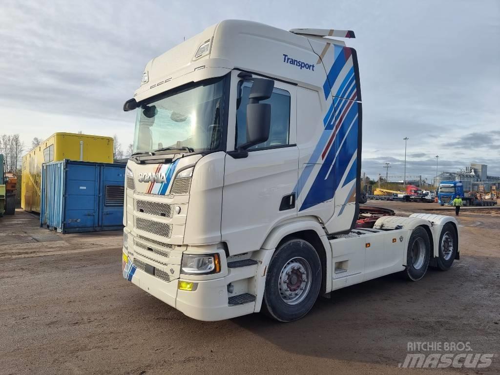 Scania R 730 Conventional Trucks / Tractor Trucks