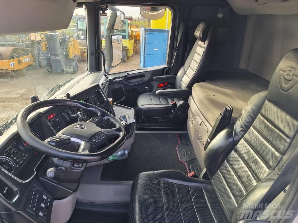Scania R 730 Conventional Trucks / Tractor Trucks