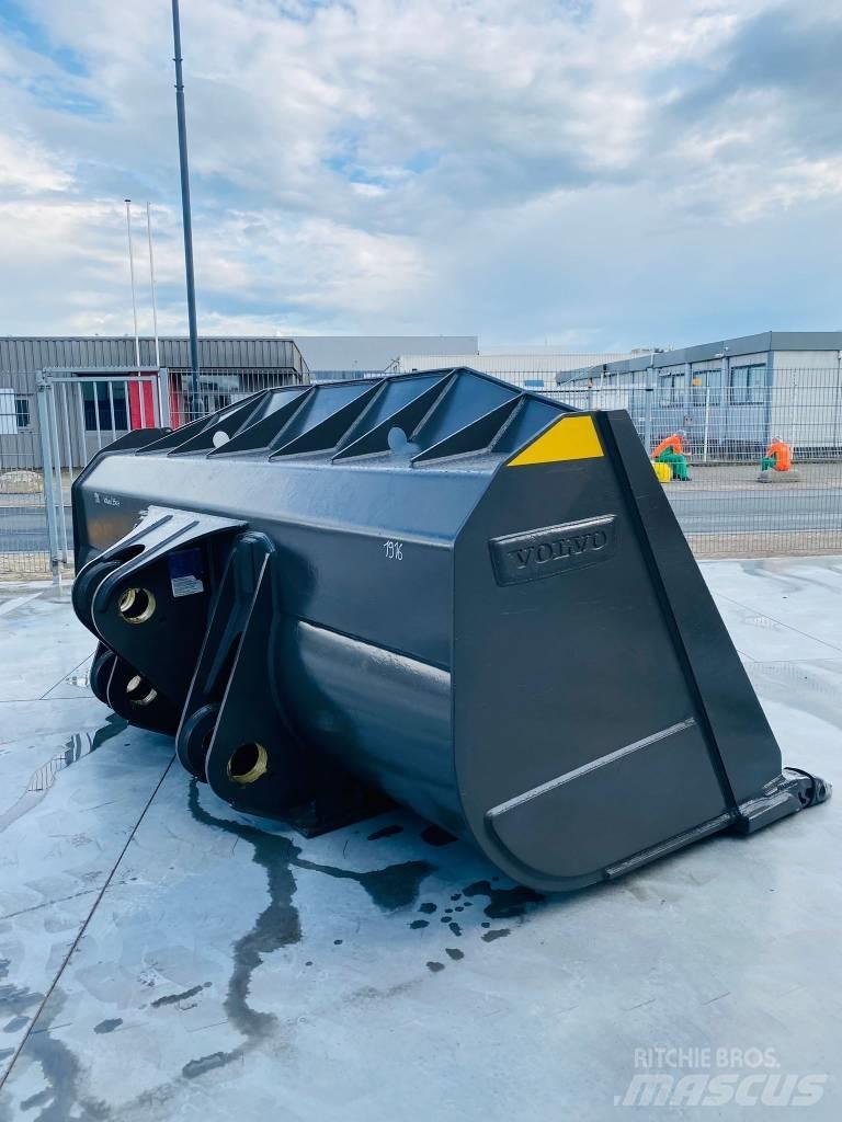 Volvo L 350 H Buckets
