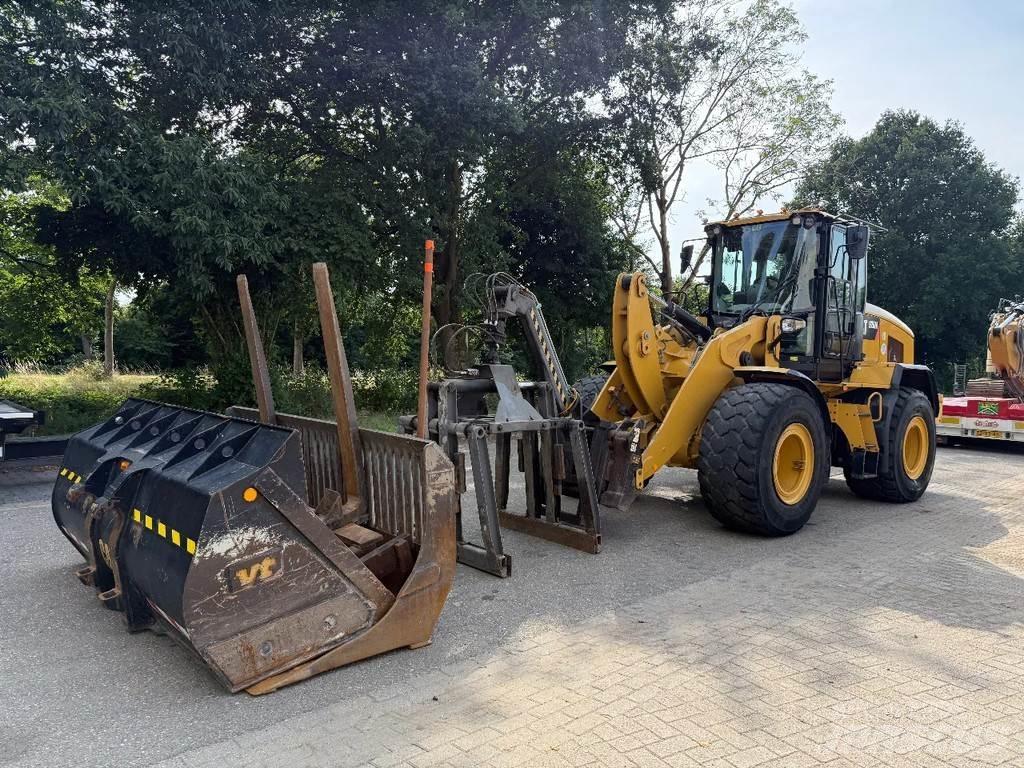 CAT 926M 4 Buckets Wheel Loaders