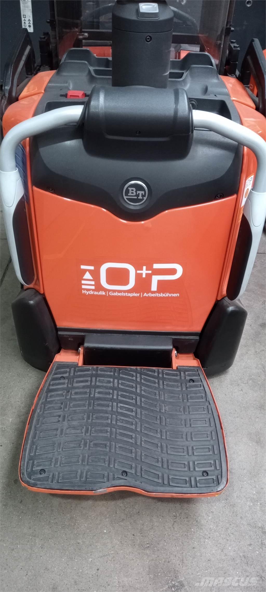 Toyota SPE160L Self Propelled Stackers