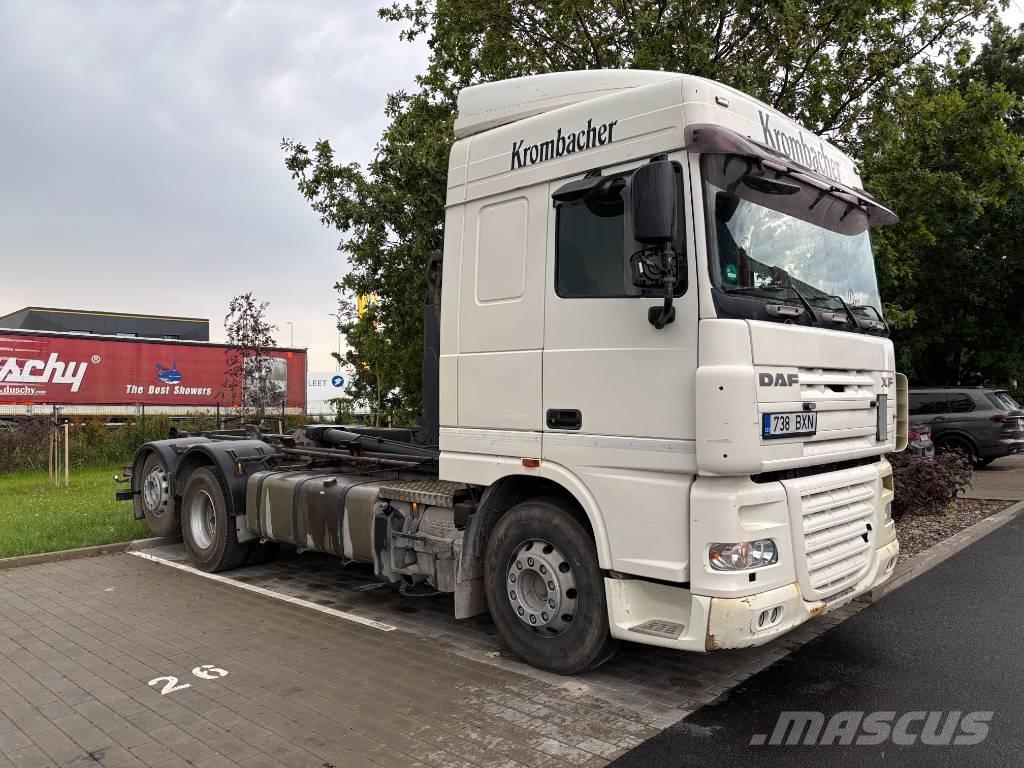 DAF XF 105 Hook lift trucks