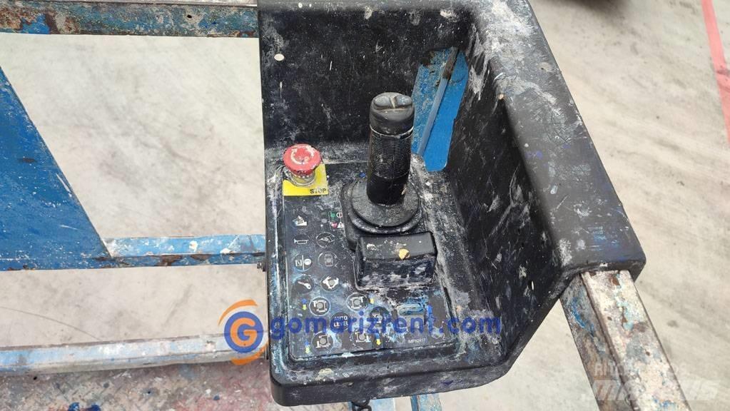 Genie GS 3384 RT Scissor Lifts