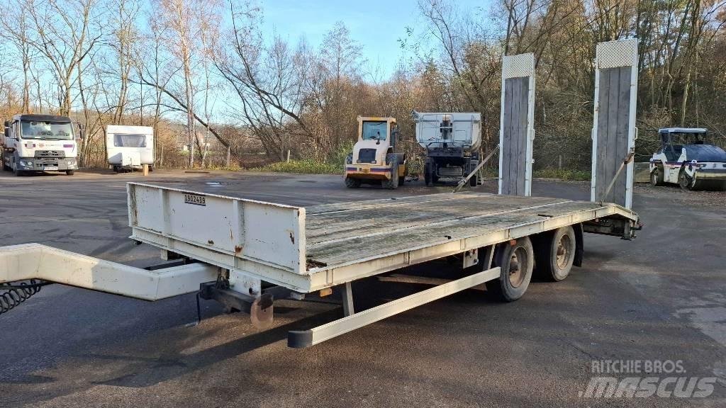 Svan CHTP 11 Lowboy trailer