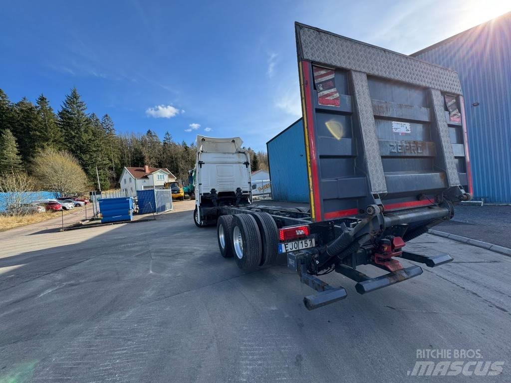 Scania R 540 Cab & Chassis Trucks