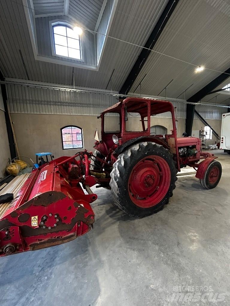 Volvo BM 350 Tractors