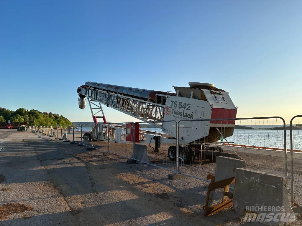 Telestack TS542 Conveyors