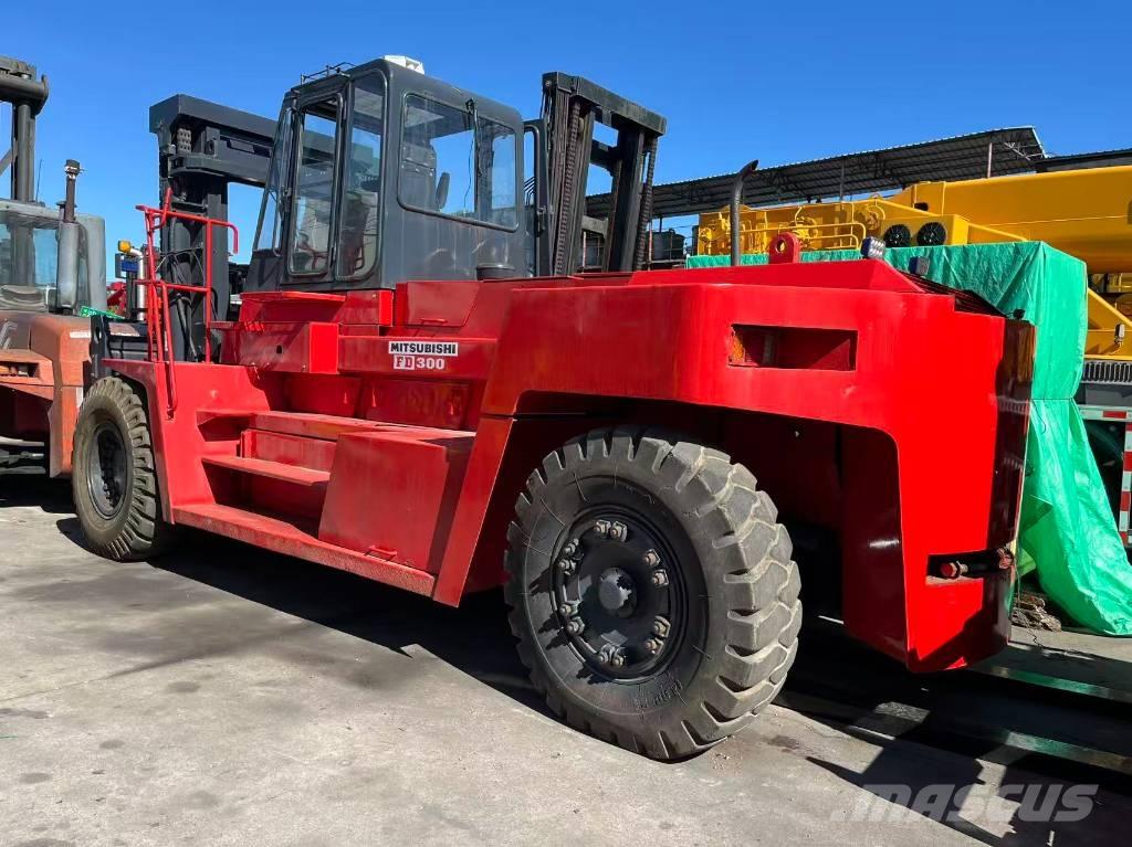 Mitsubishi FD 30 T Diesel Forklifts