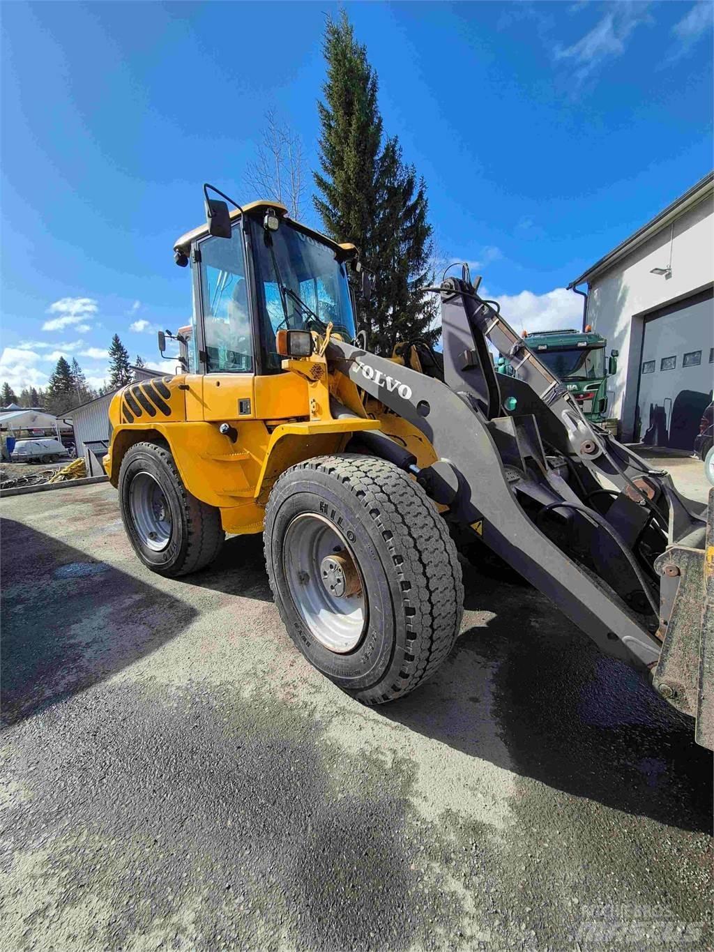 Volvo L45 Wheel Loaders