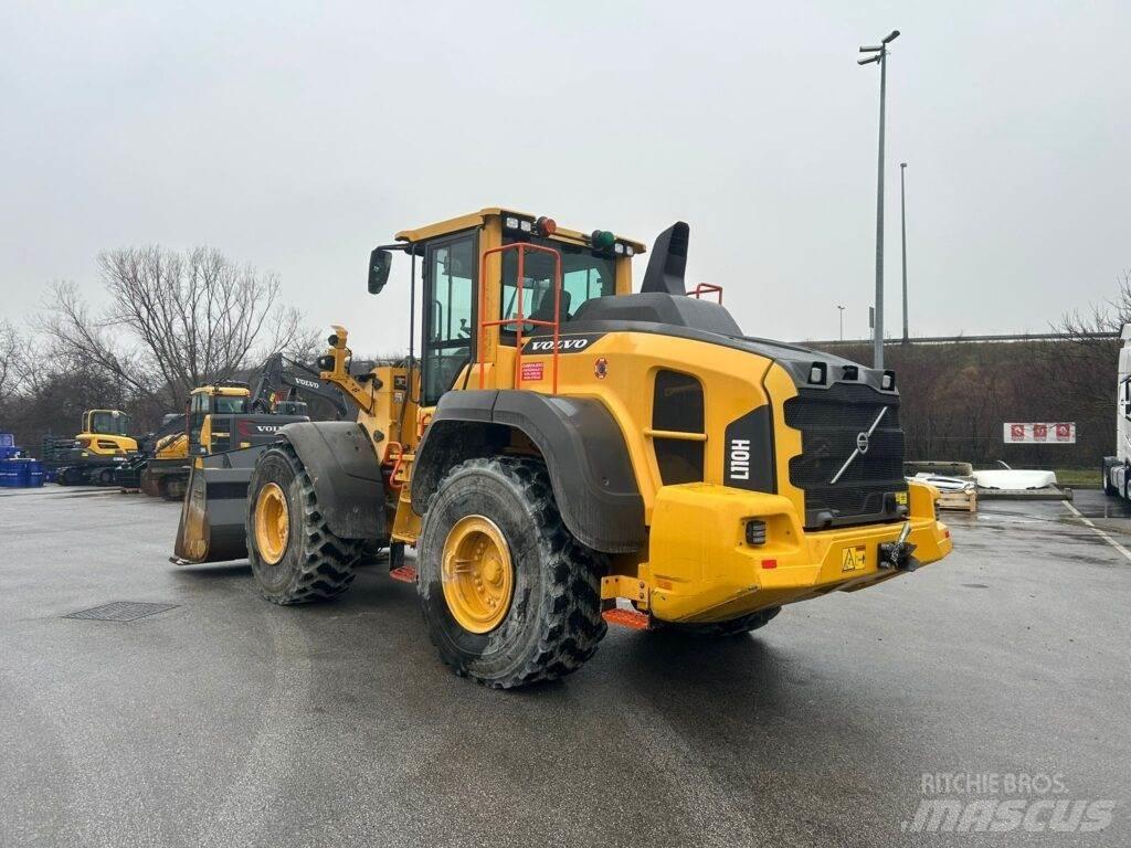 Volvo L110H Wheel Loaders