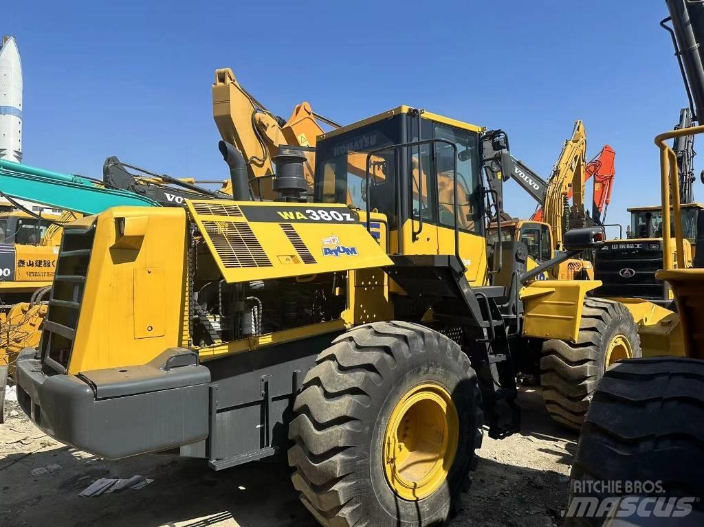 Komatsu WA380-6 Wheel Loaders