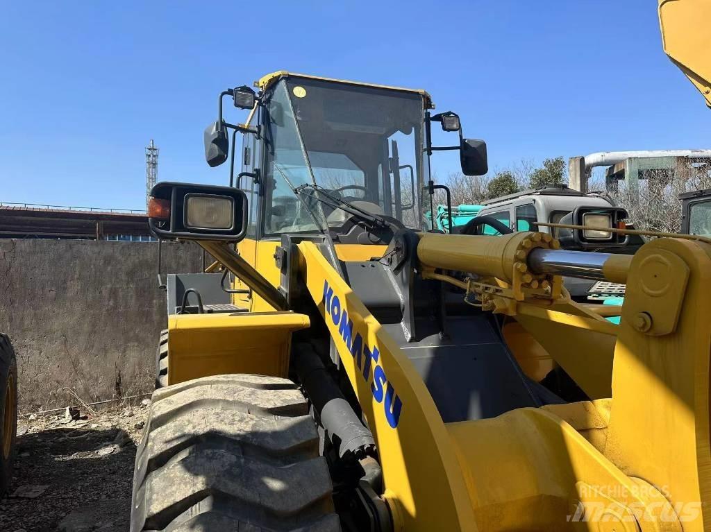 Komatsu WA380-6 Wheel Loaders