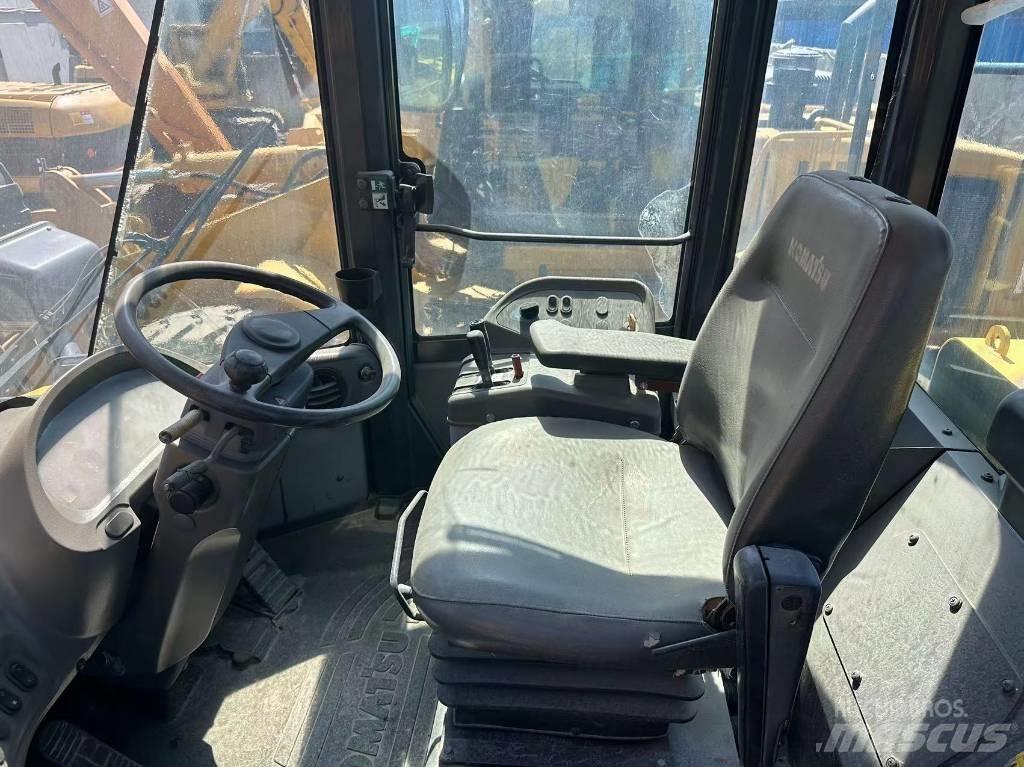Komatsu WA380-6 Wheel Loaders