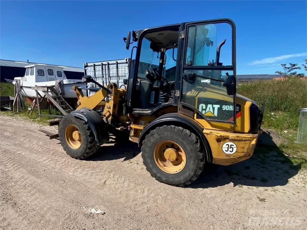 CAT Diverse Multi purpose loaders