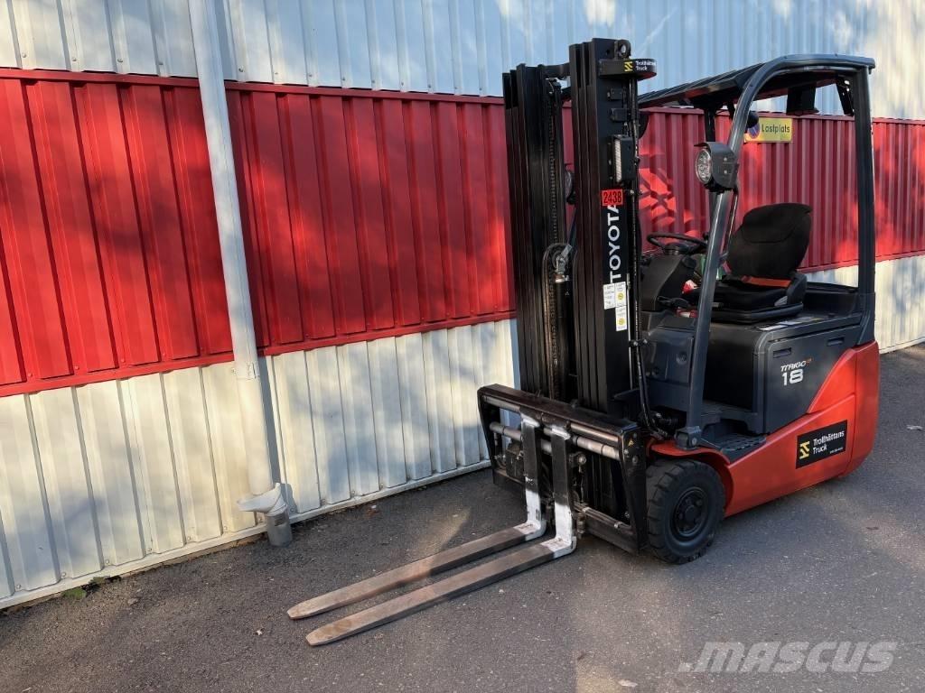 Toyota 8FBE18T Electric Forklifts