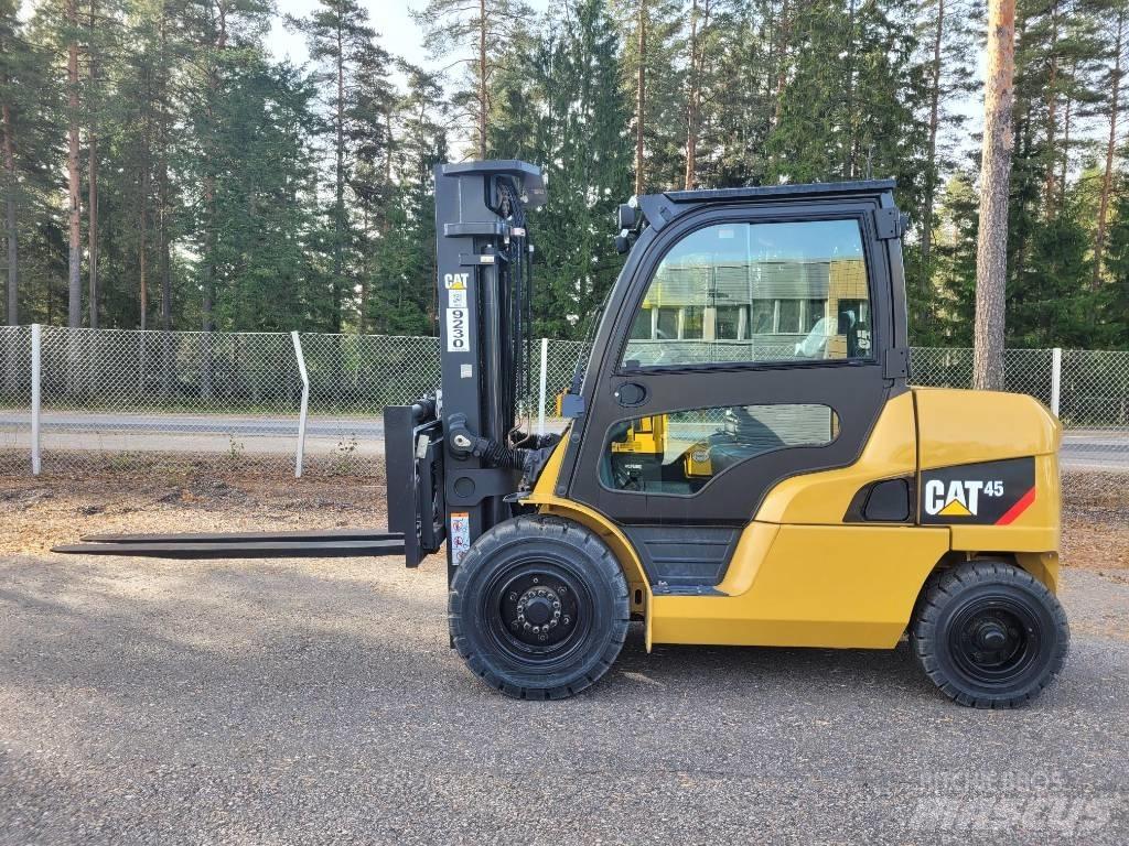 CAT DP45NB Diesel Forklifts
