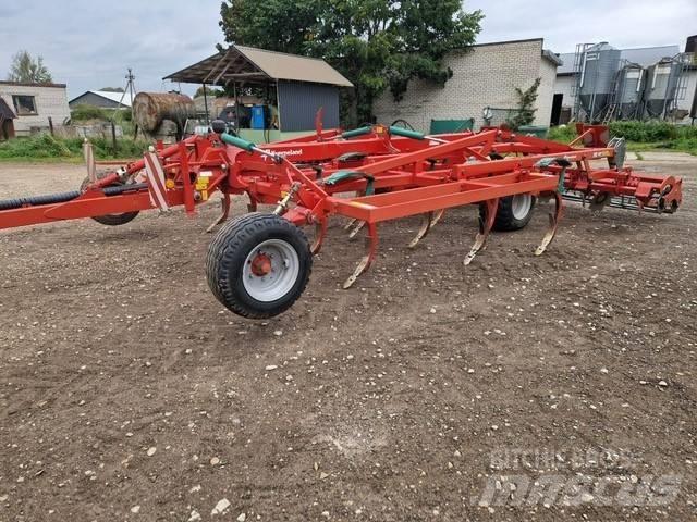 Kverneland CTC Chisel Plows