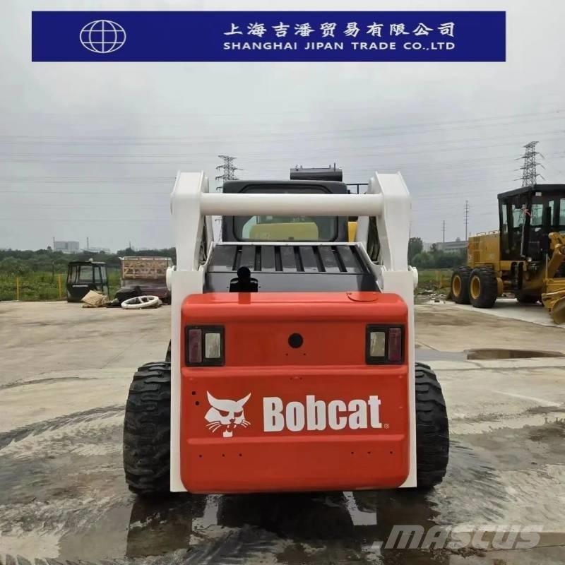 Bobcat s 300 Skid Steer Loaders
