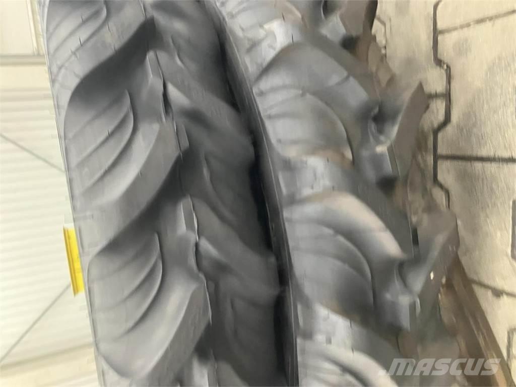 Taurus 230/95R36 Tires, wheels and rims