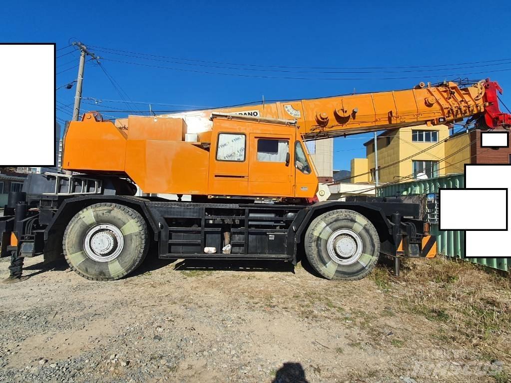 Tadano TR 500 M-2 Rough Terrain Cranes