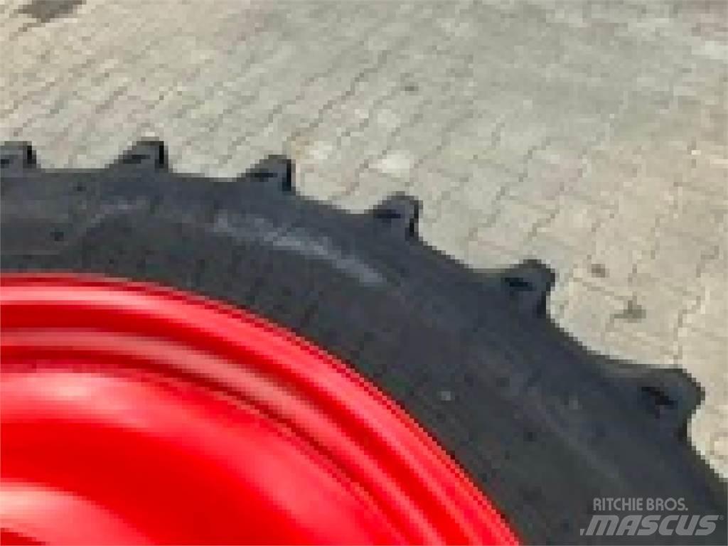 Alliance 320/85R38 Tires, wheels and rims