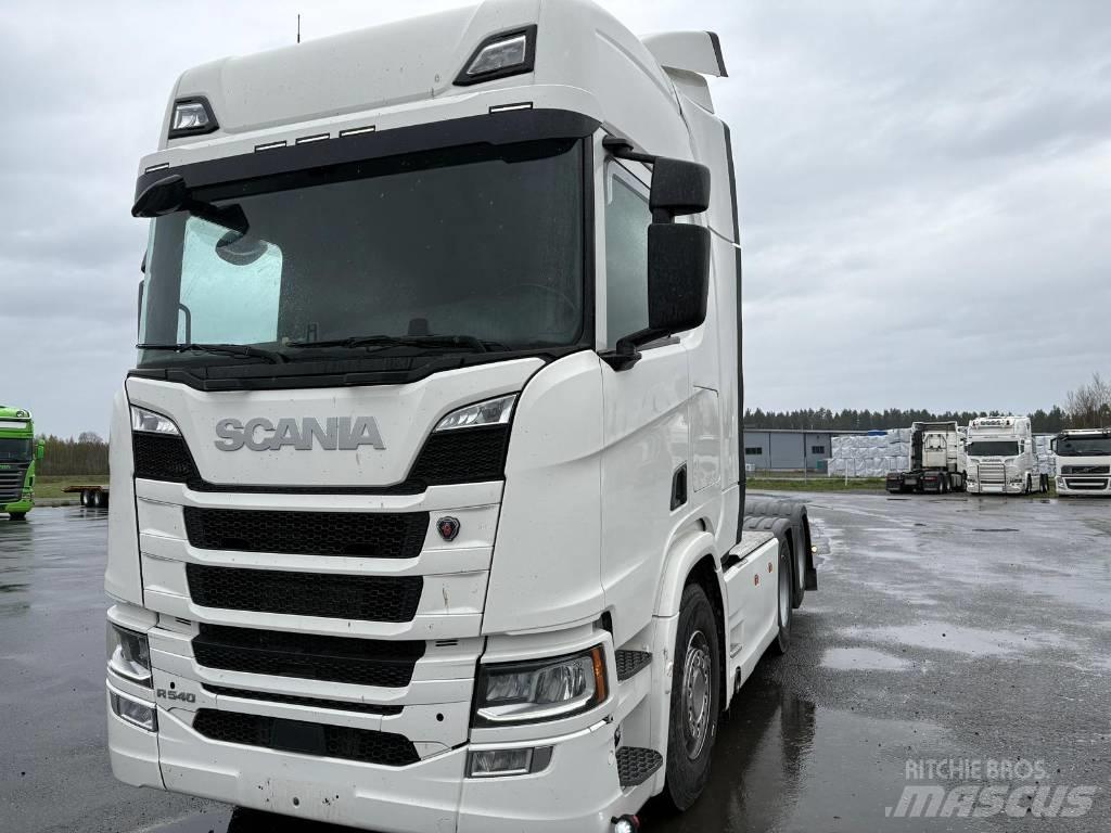 Scania R 540 Conventional Trucks / Tractor Trucks