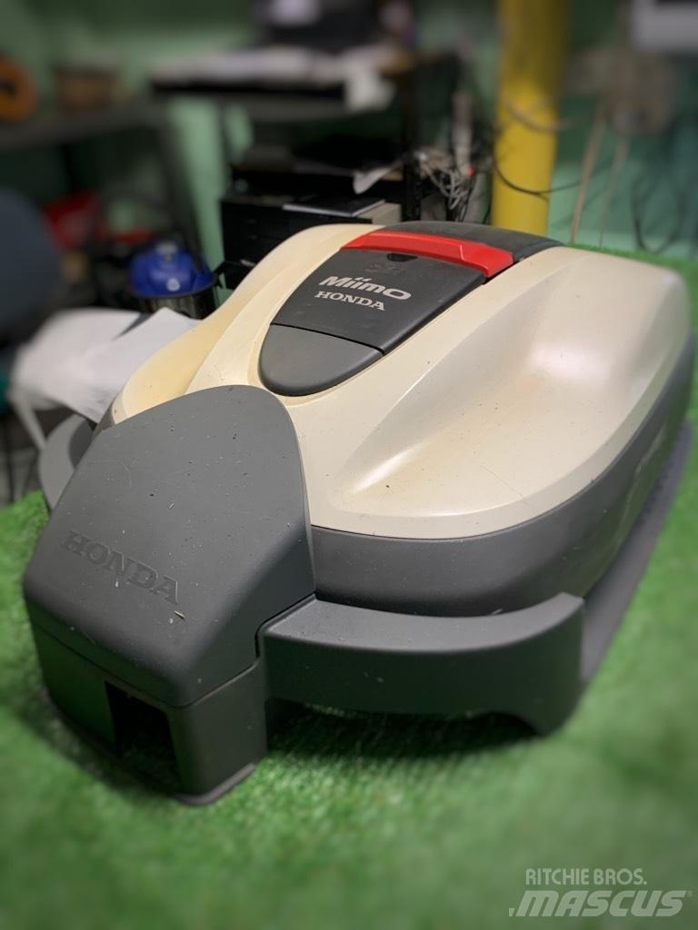 Honda Miimo HRM 310 Robot mowers