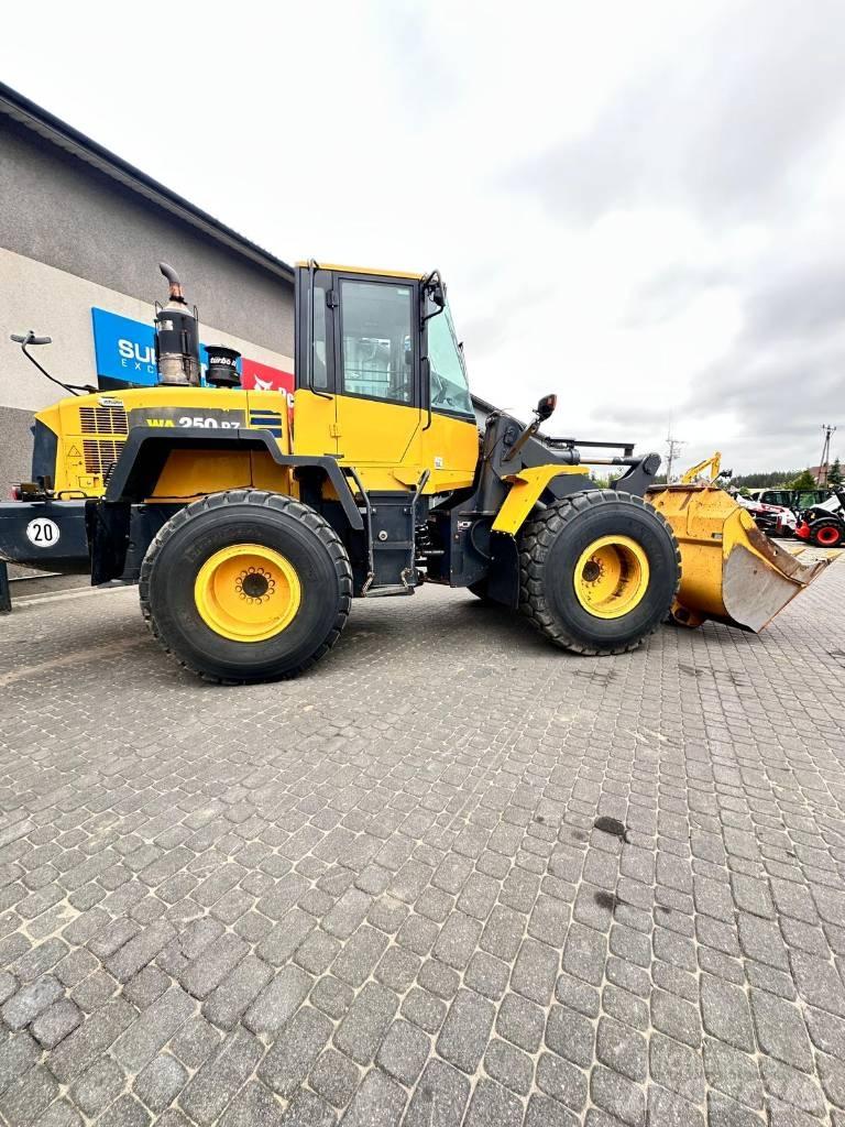 Komatsu WA 250 PZ-6 Wheel Loaders