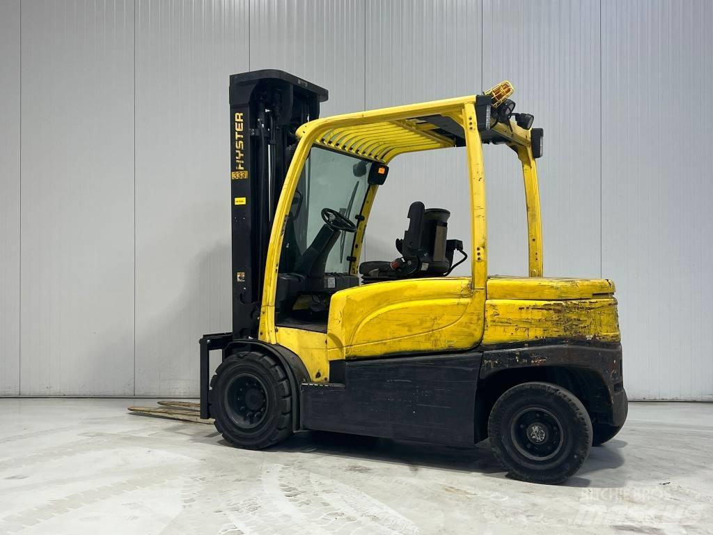 Hyster J5.0XN Electric Forklifts