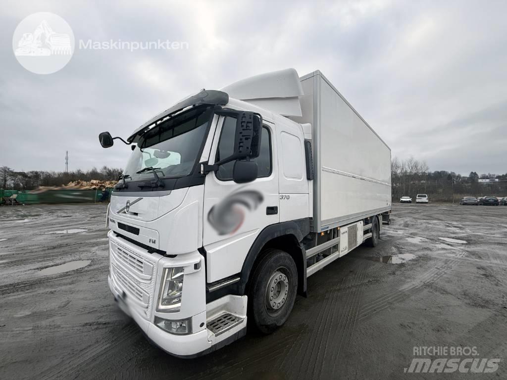 Volvo FM 370 Reefer Trucks