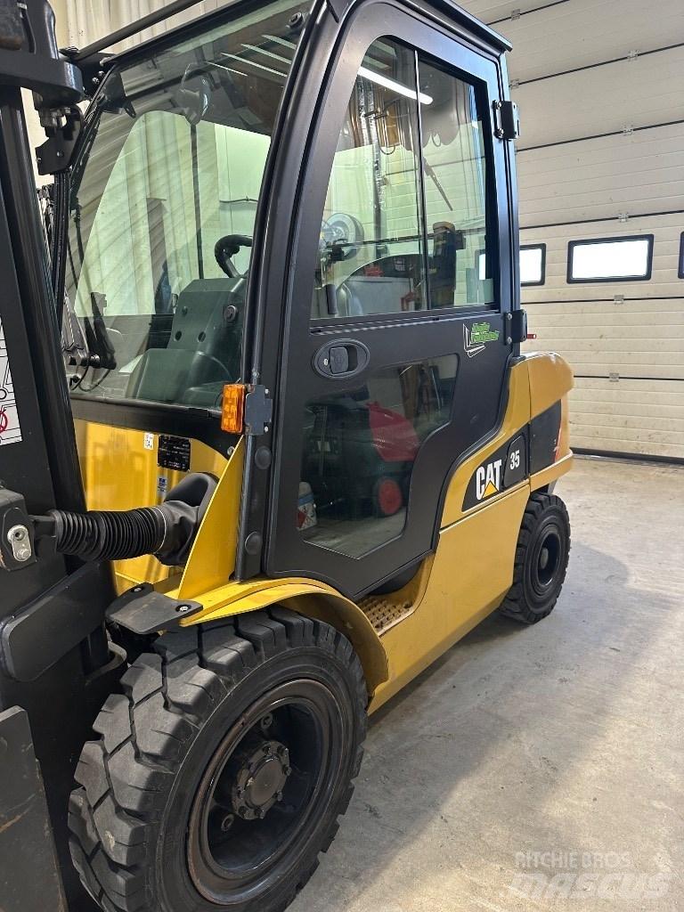 CAT DP35NT Diesel Forklifts