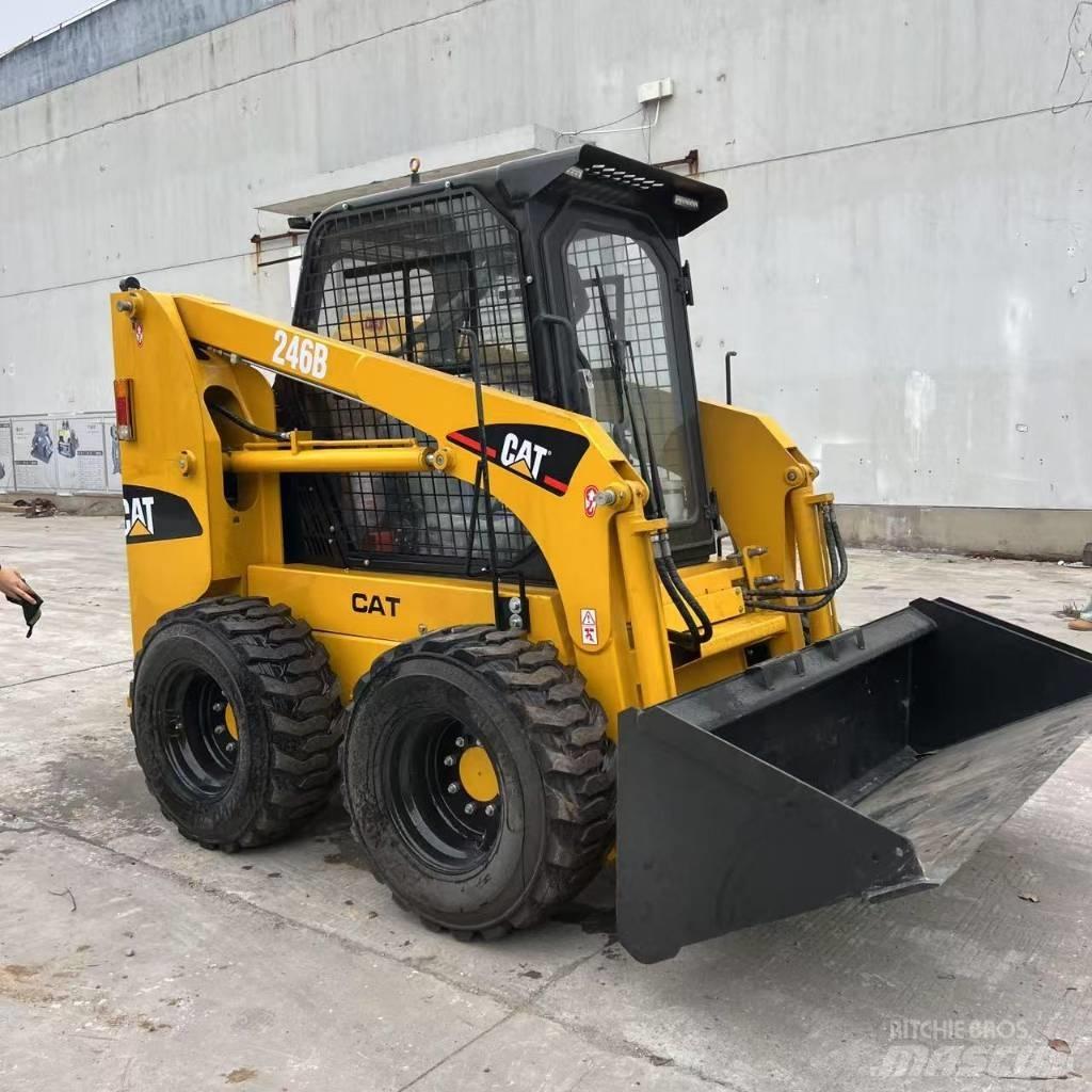 CAT 246 B Mini Loader