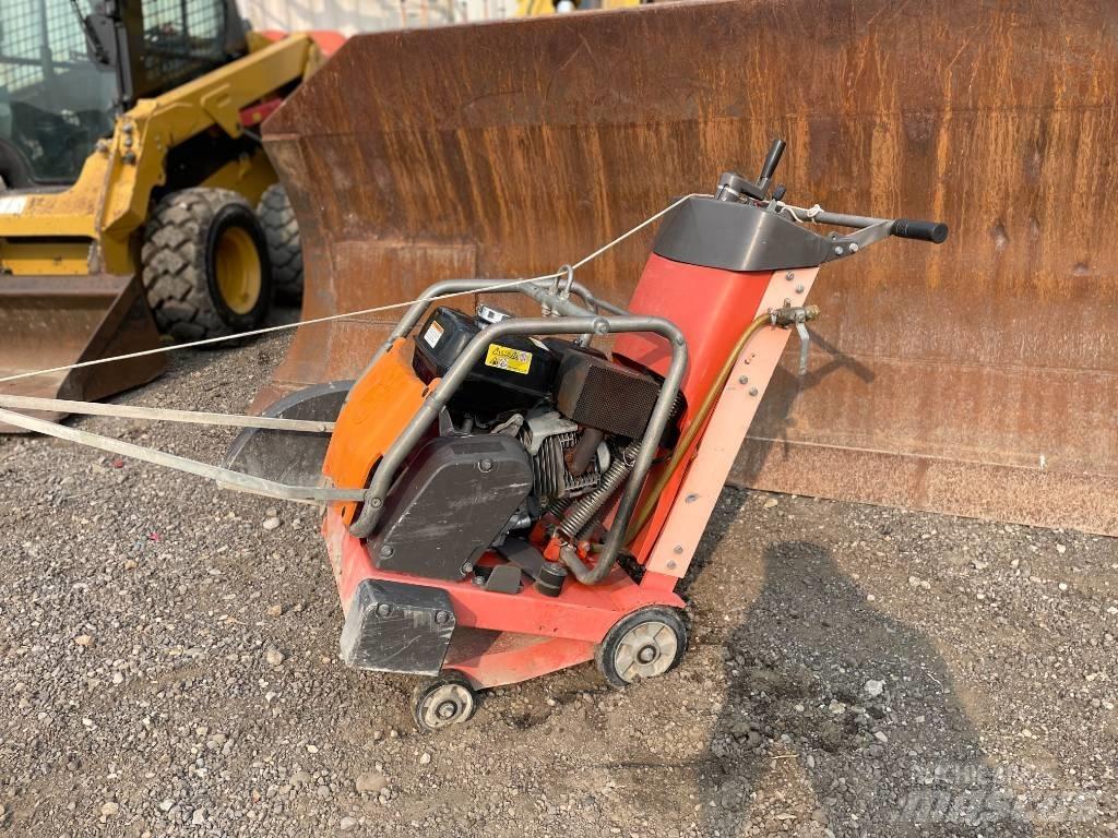 Husqvarna FS413 Concrete Mixers